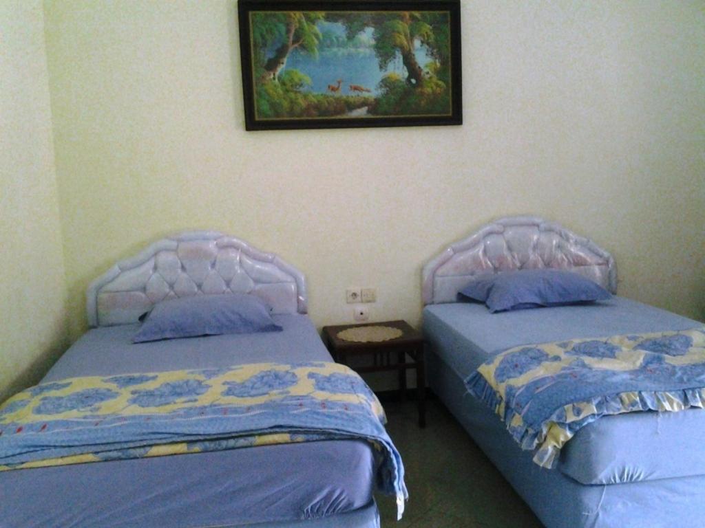 Hotel Wisma Djaja Syariah Bojonegoro Room photo