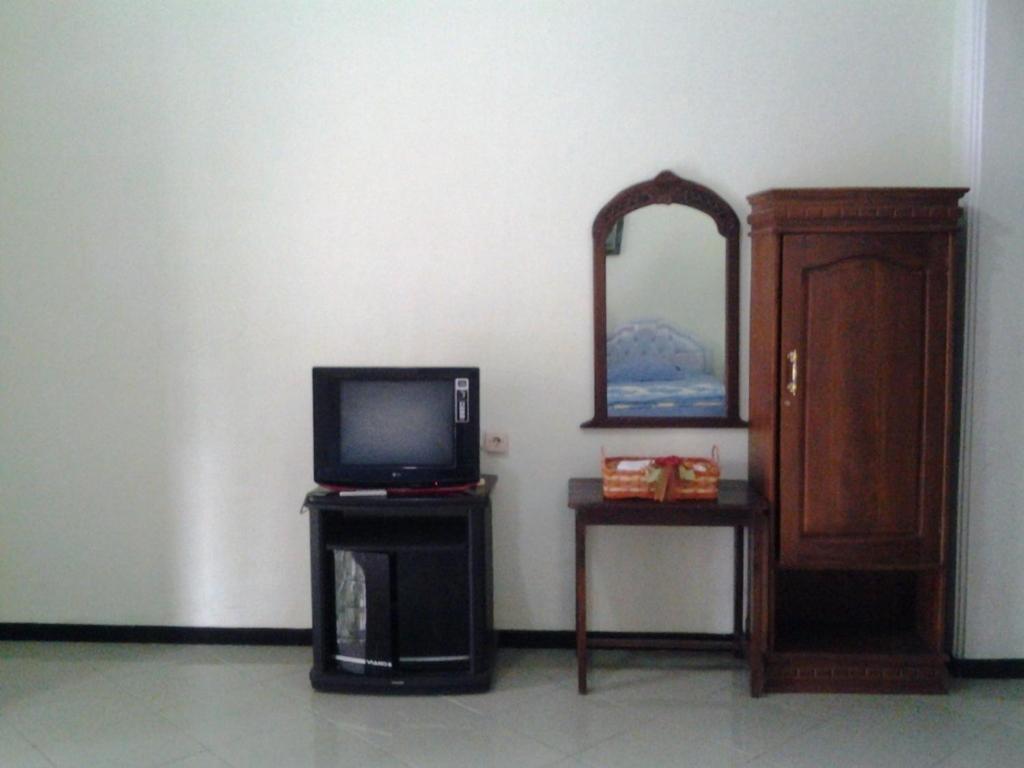 Hotel Wisma Djaja Syariah Bojonegoro Room photo