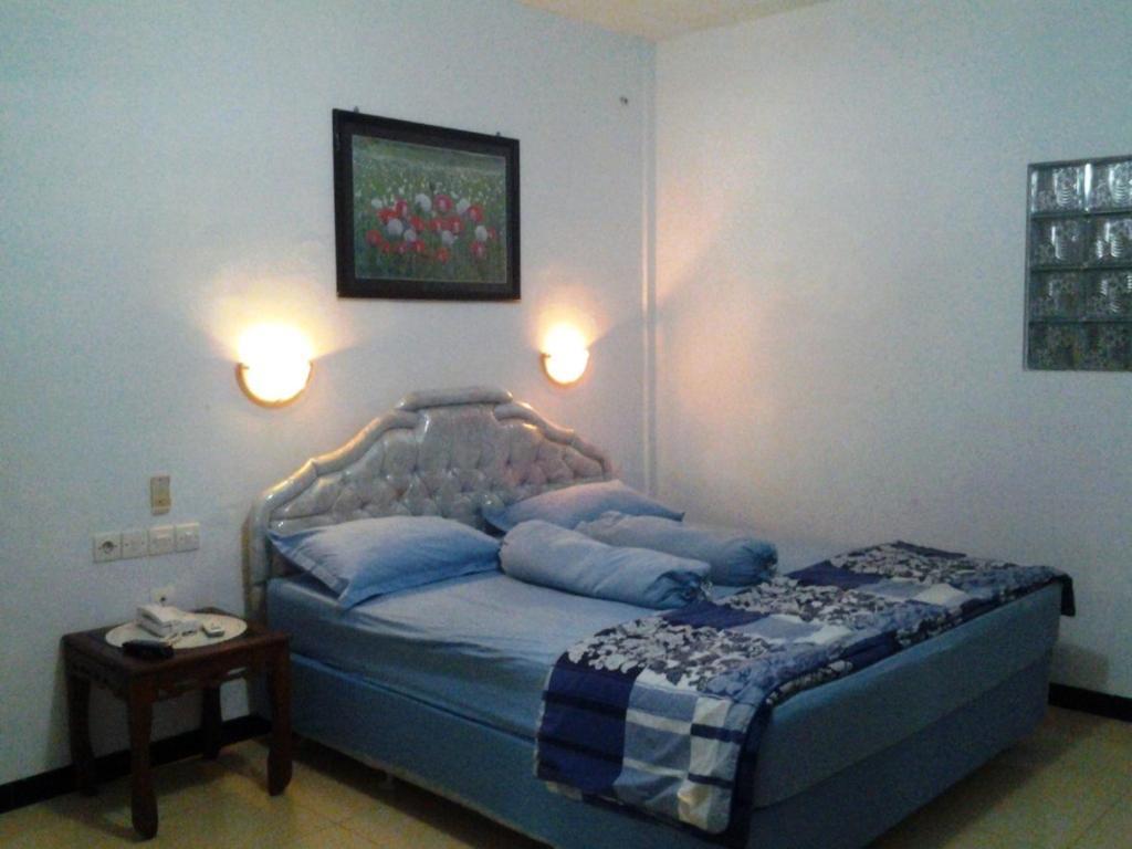 Hotel Wisma Djaja Syariah Bojonegoro Room photo